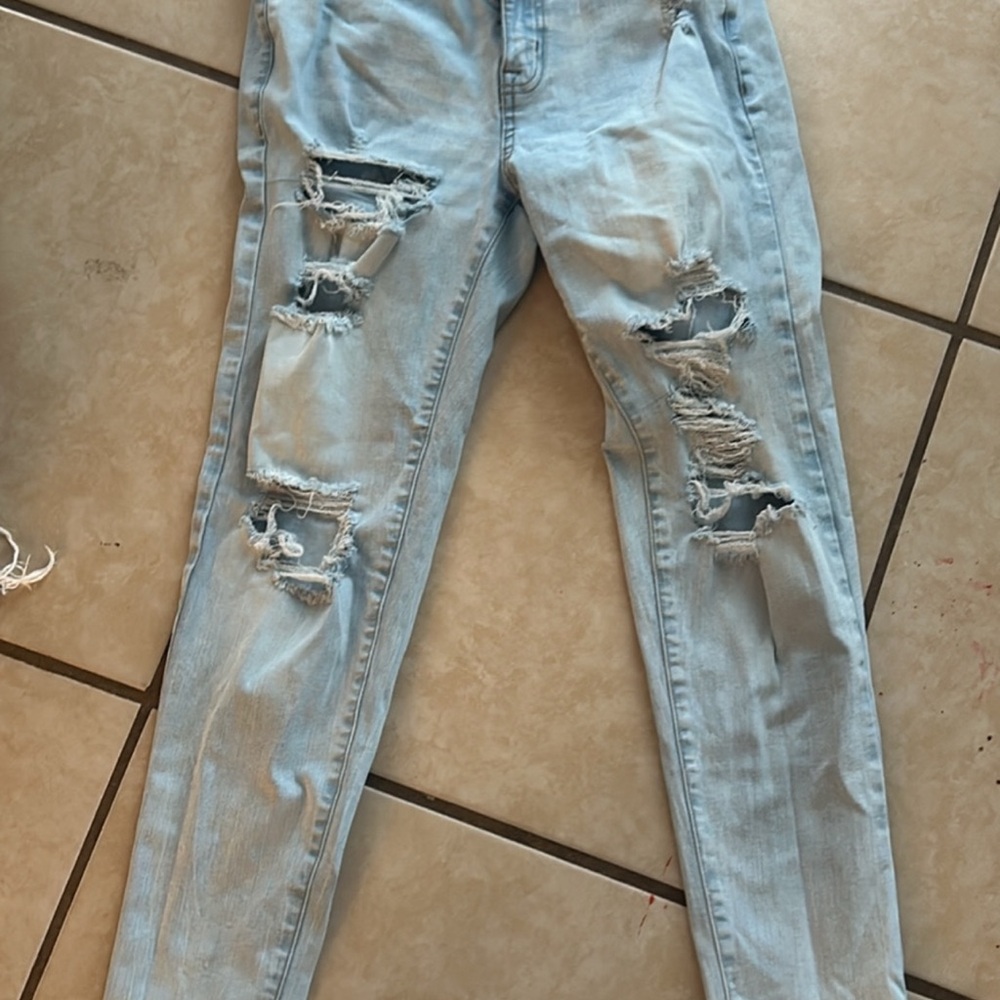 Light Blue Distressed Women's Jeans